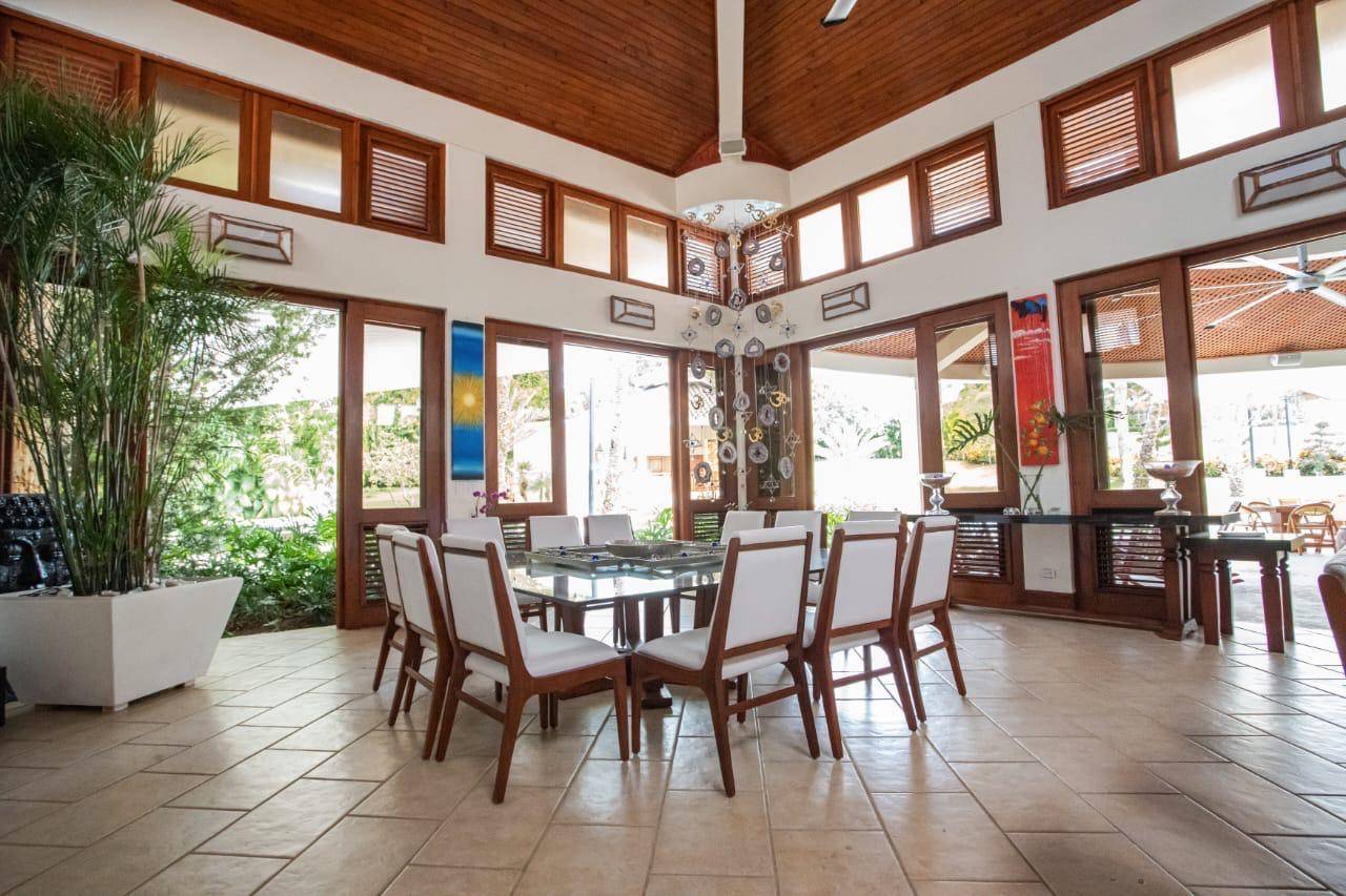 Casa de lujo en Casa de Campo – 15 habitaciones, piscina, jacuzzi y amplias áreas sociales
