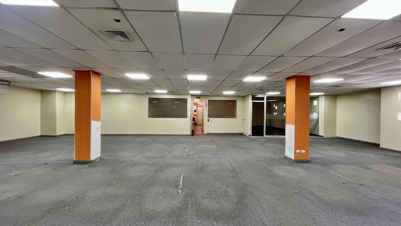 Oficina Corporativa en Alquiler – Piantini, Santo Domingo