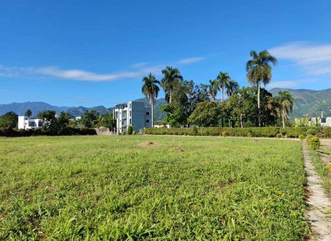 Vendo amplios y espaciosos terrenos en Residencial cerrado en Bonao.