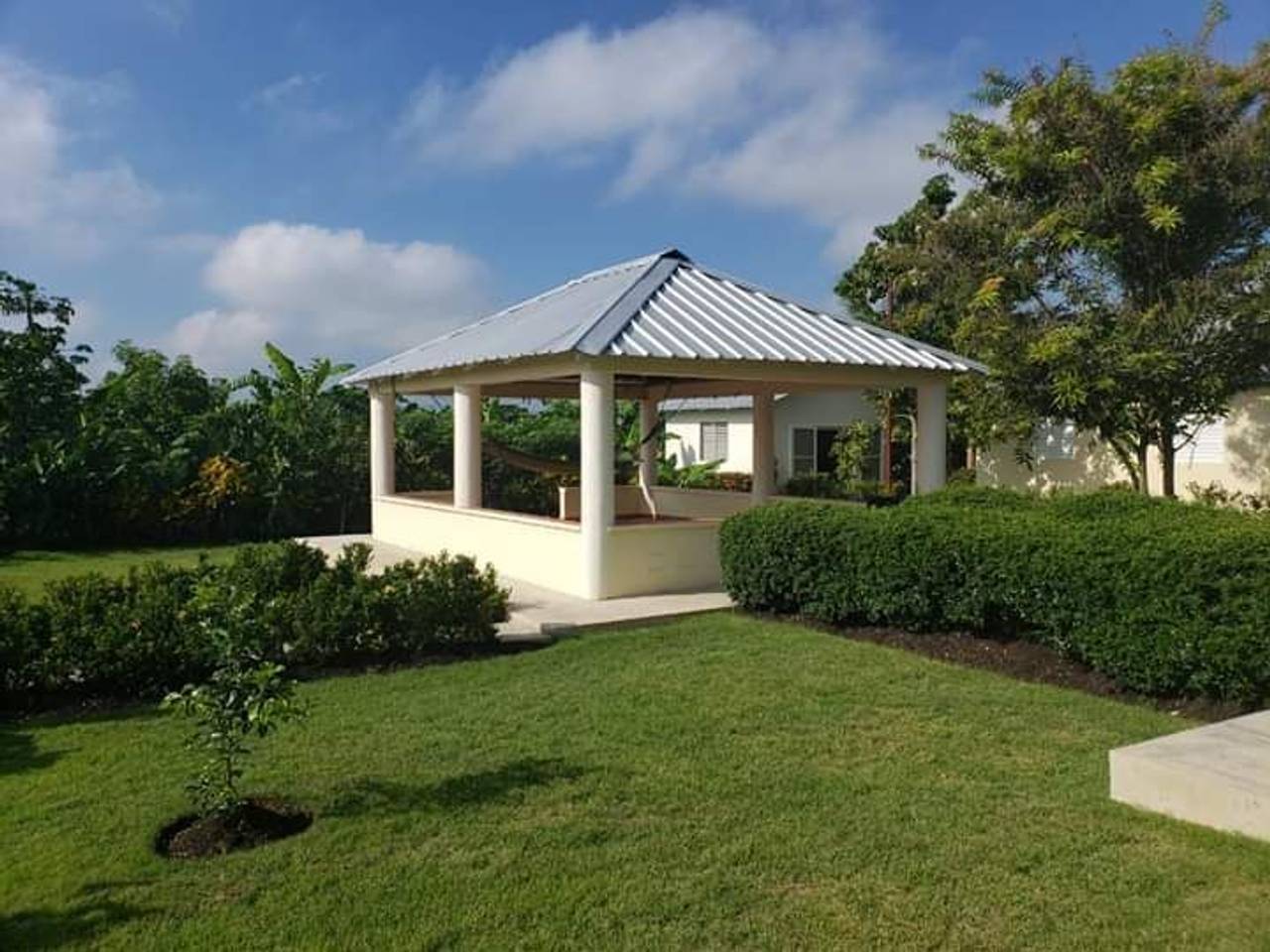 CASA MANSIÓN EN MOCA