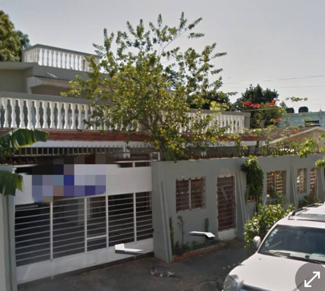 Casa en venta de 2 niveles en el Ensanche Ozama.