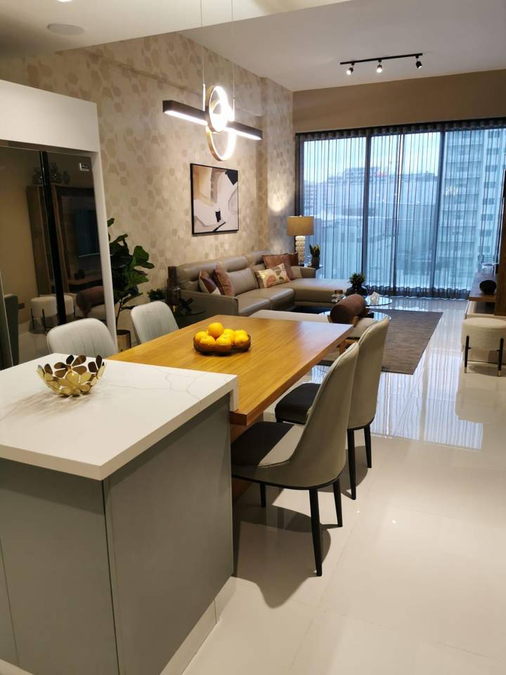 Apartamento de lujo en Torre Monaco XII en Piantini con amenidades tipo resort y vistas 360°  Ubicado en la exclusiva Piantini, dentro del Polígono Central de Santo Domingo.