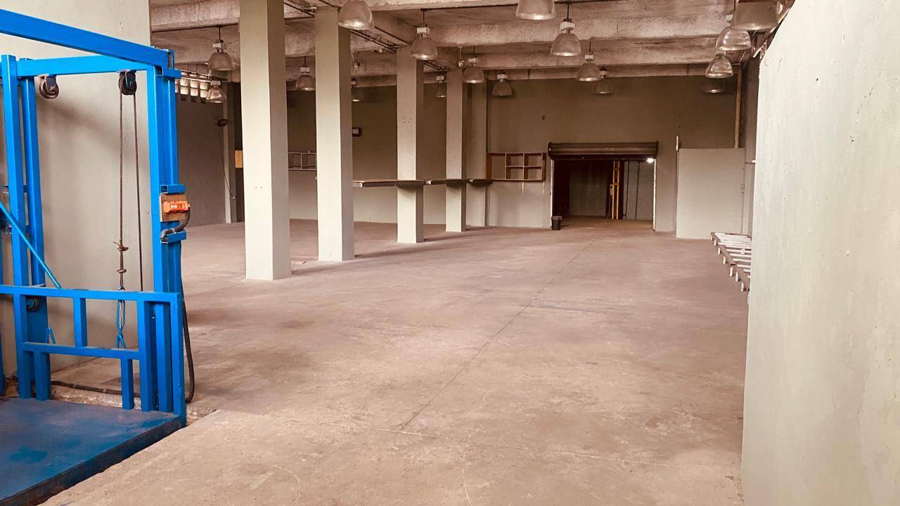 Nave Industrial en Alquiler en Villa Francisca