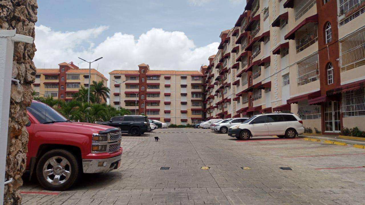 APARTAMENTO EN ALMA ROSA 1