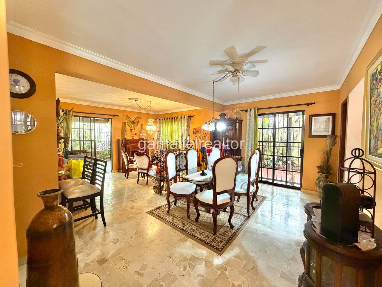 Casas en venta en Santo Domingo D.N., 283 m²