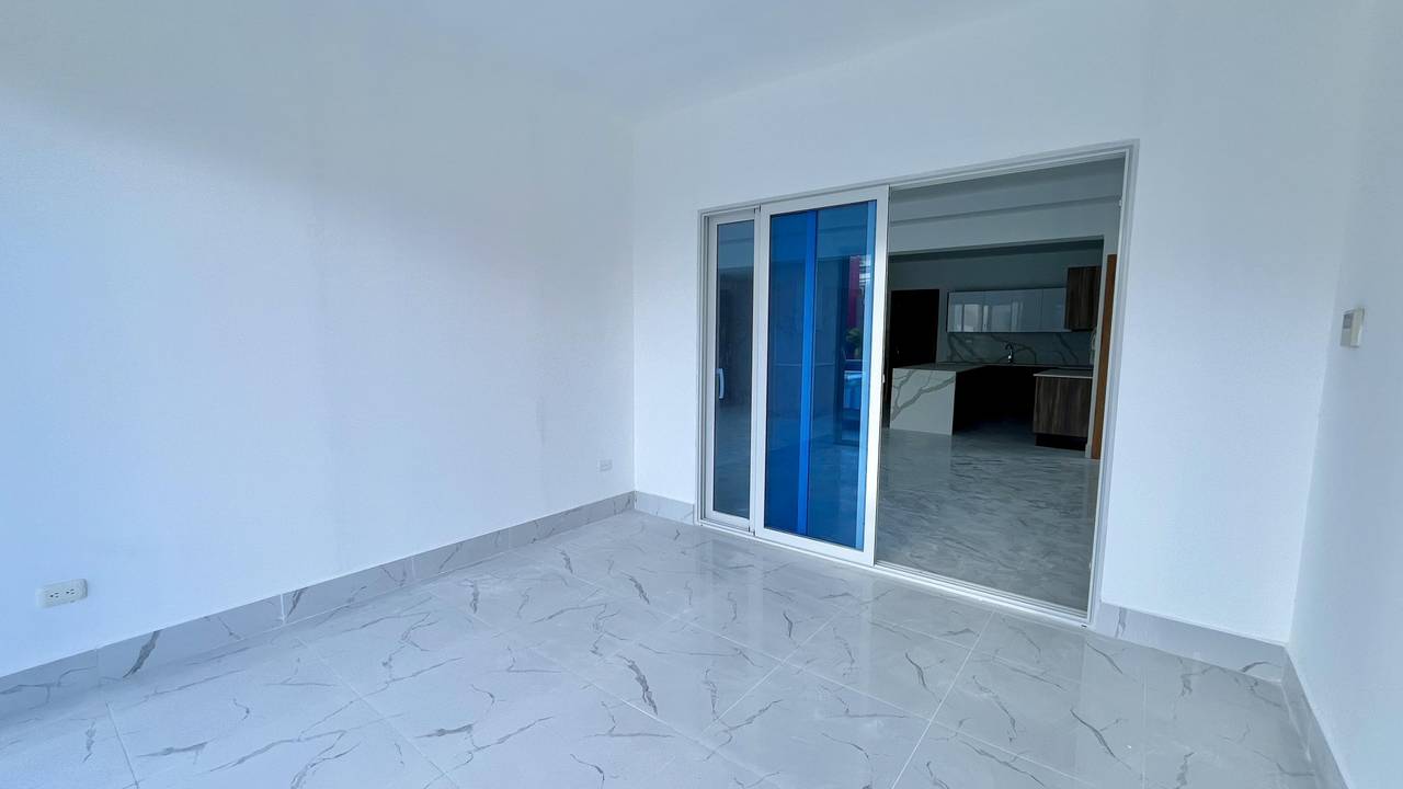Apartamentos en Venta en Bella Vista, Santo Domingo. 3 Habs