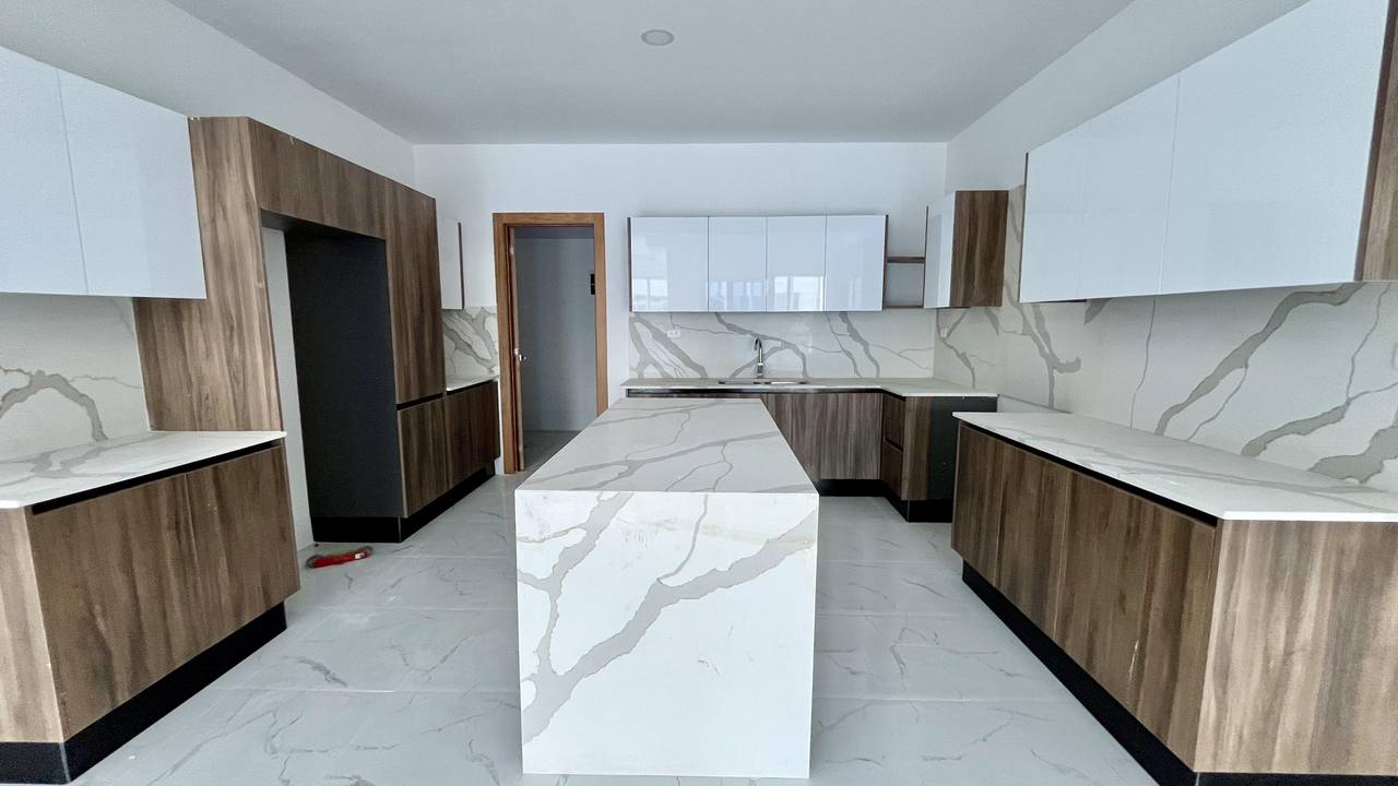 Apartamentos en Venta en Bella Vista, Santo Domingo. 3 Habs