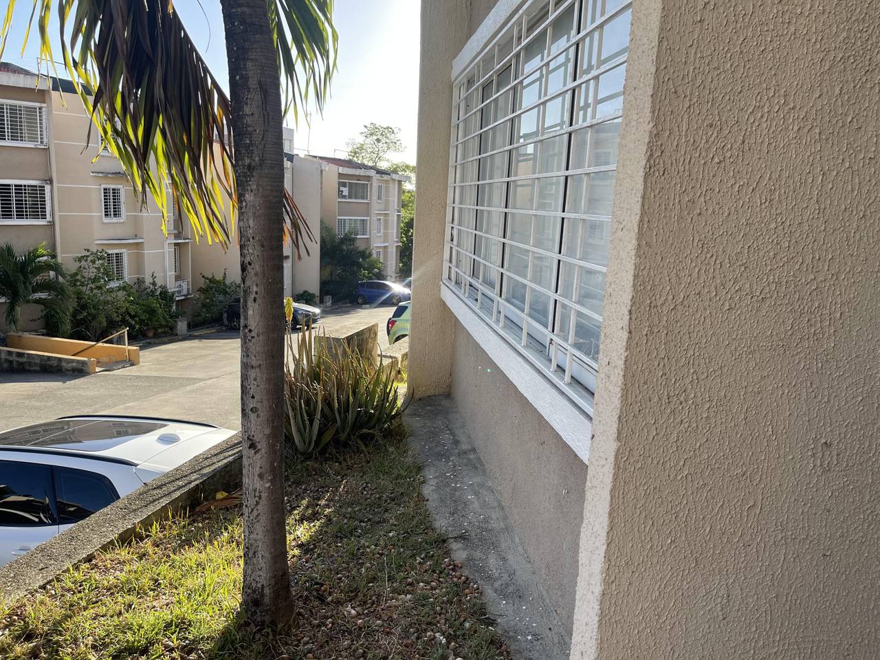 Apartamento en Venta en Colinas del Arroyo – Ubicación, Comodidad y Plusvalía