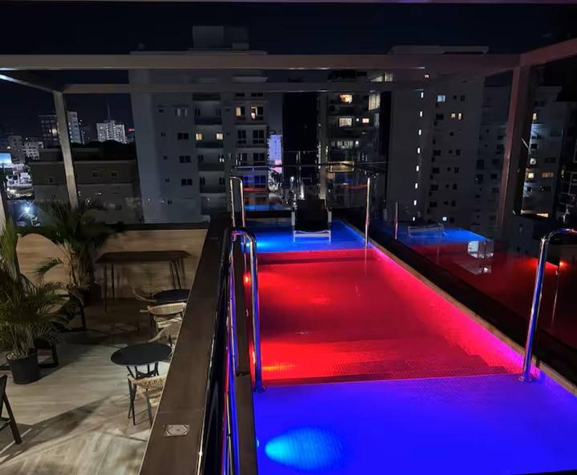 Apartamento moderno de 1 habitación con piscina y terraza en Ensanche Naco