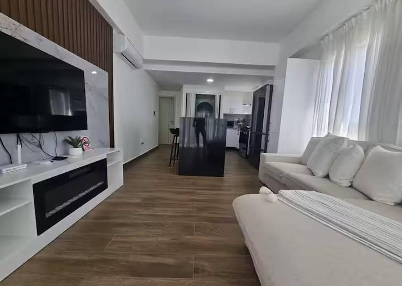 Apartamento moderno de 1 habitación con piscina y terraza en Ensanche Naco