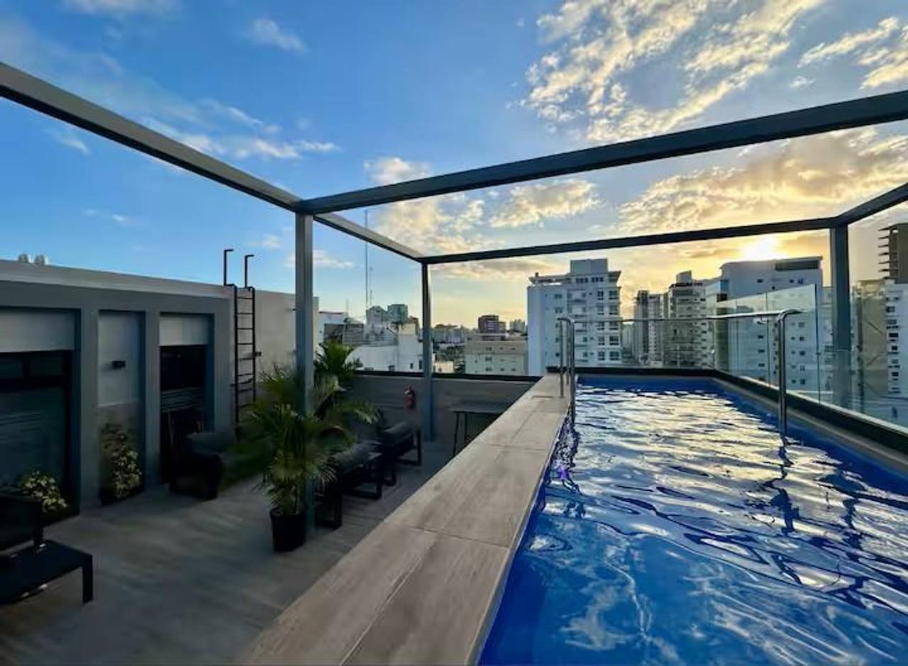 Apartamento moderno de 1 habitación con piscina y terraza en Ensanche Naco