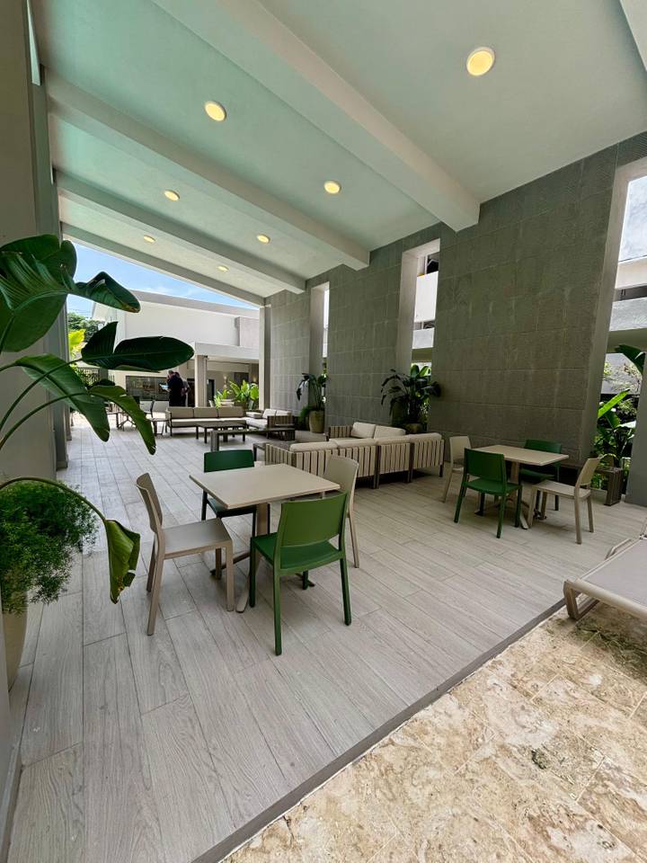 ✨ Tu próximo hogar en Gazcue: elegante y con terraza privada ✨