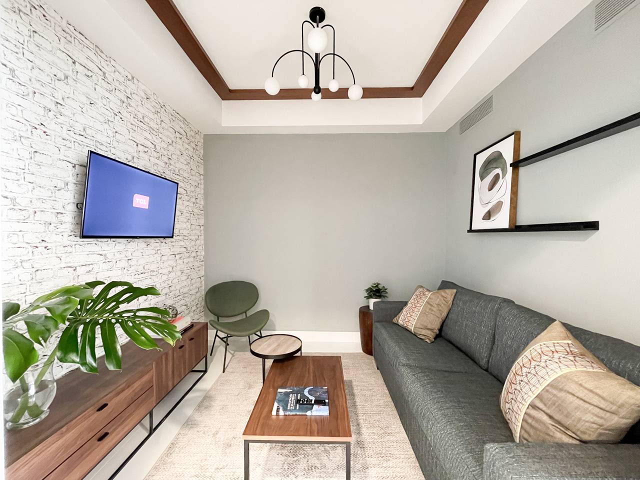 ALQUILER APARTAMENTO FINAMENTE AMUEBLADO EN PIANTINI DE UNA HAB + ESTUDIO