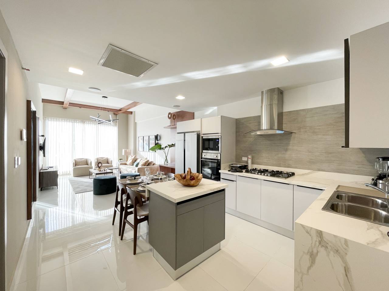 ALQUILER APARTAMENTO FINAMENTE AMUEBLADO EN PIANTINI DE UNA HAB + ESTUDIO