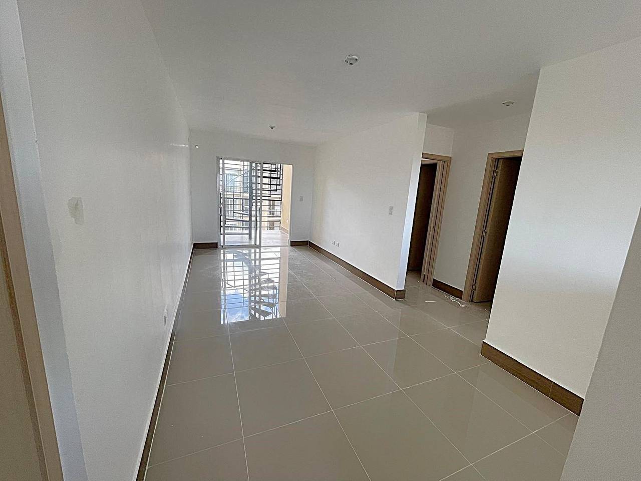 Venta de Apartamento de 2 habitaciones, 2 baños y 1 parqueo con terraza privada en Punta Cana