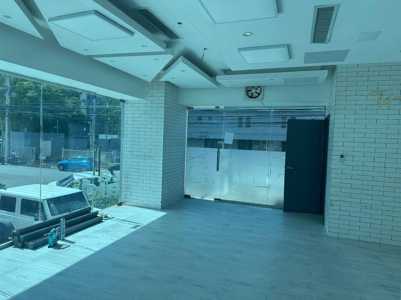Locales Comerciales en venta en Santo Domingo D.N., 41 m²