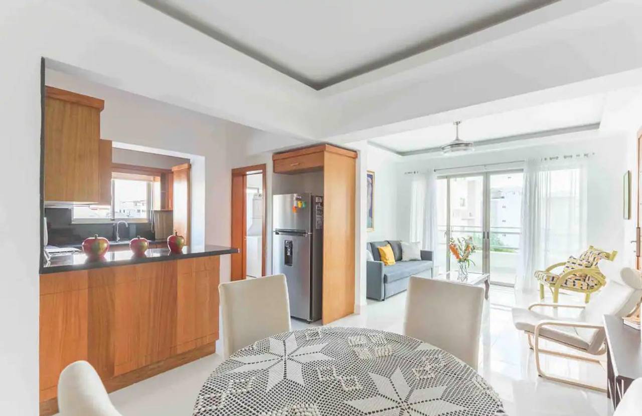 Apartamento Completamente Amueblado en la exclusiva Zona de Mirador Sur!!