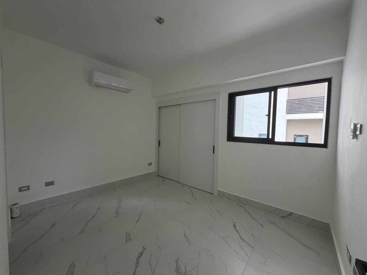 Moderno Apartamento de 2 Habitaciones en Evaristo Morales