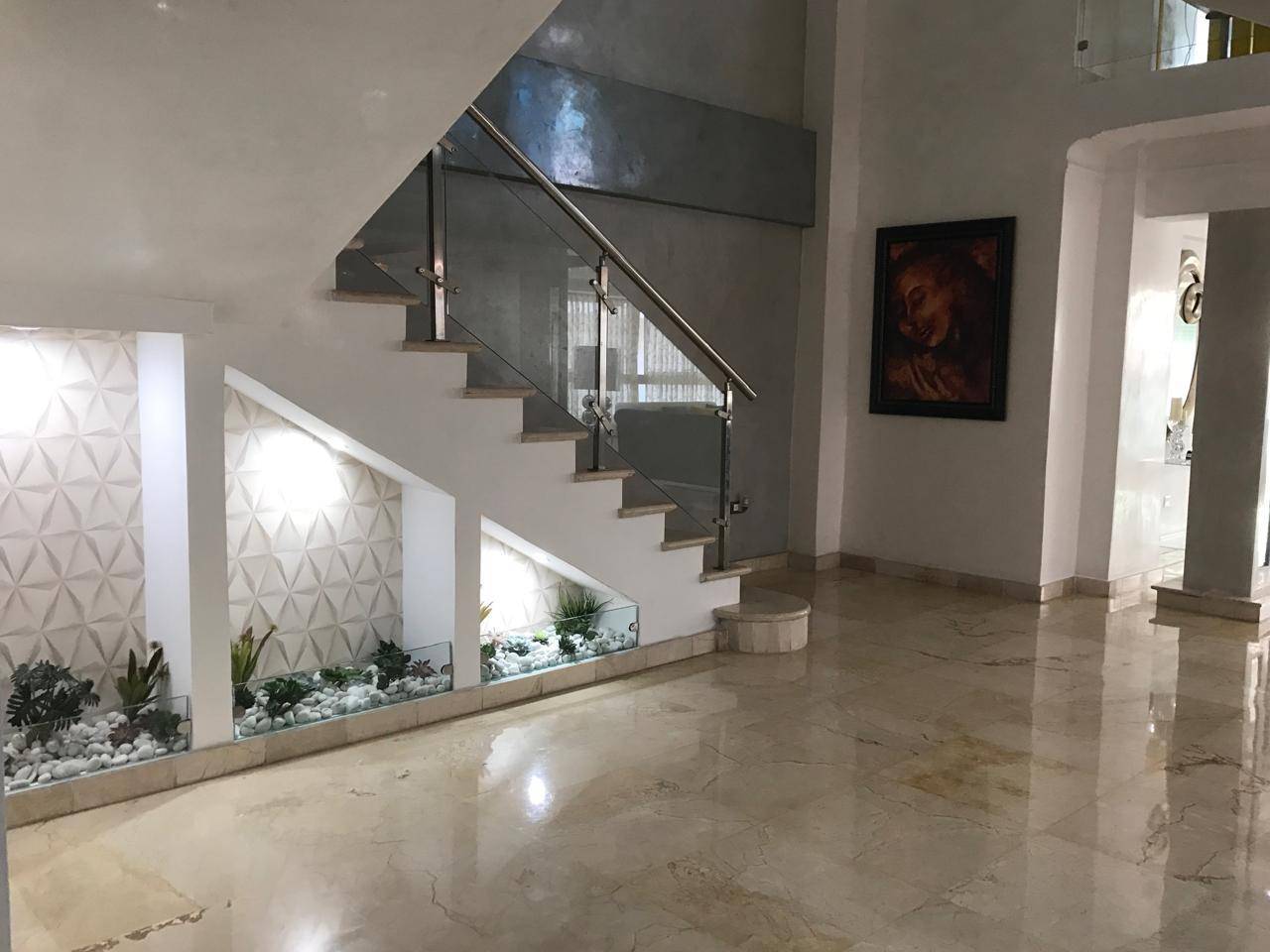 Penthouse en venta en Santo Domingo D.N., Los Cacicazgos, 1261 m²