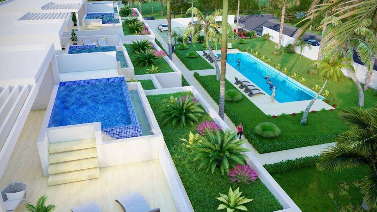 Condo walking distance to Playa Bonita
