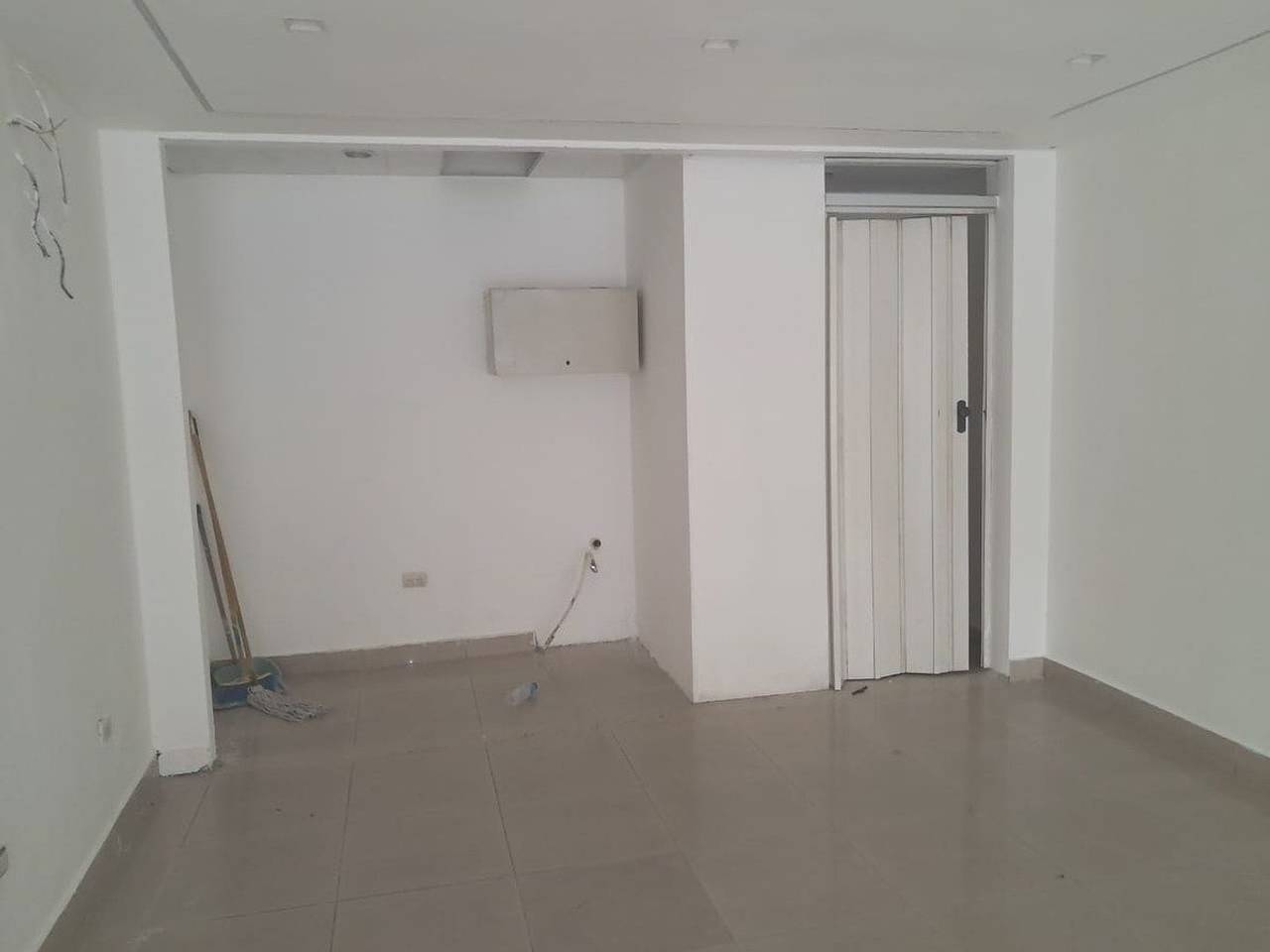 Locales Comerciales en venta en Santo Domingo D.N., 60 m²