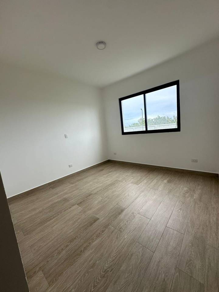 Exclusivo Apartamento Tipo Resort en Punta Cana con Amenidades de LujoExclusivo apartamento tipo resort con amenidades de primera, seguridad 24/7 y ubicación estratégica a minutos de las playas más hermosas del Caribe.