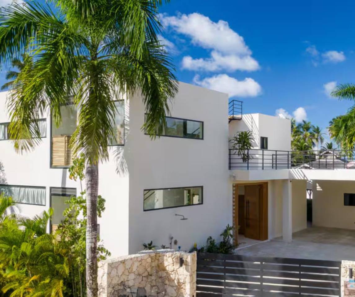 Luxury Mansion for Sale in Las Terrenas –  Bonita Beach Samaná