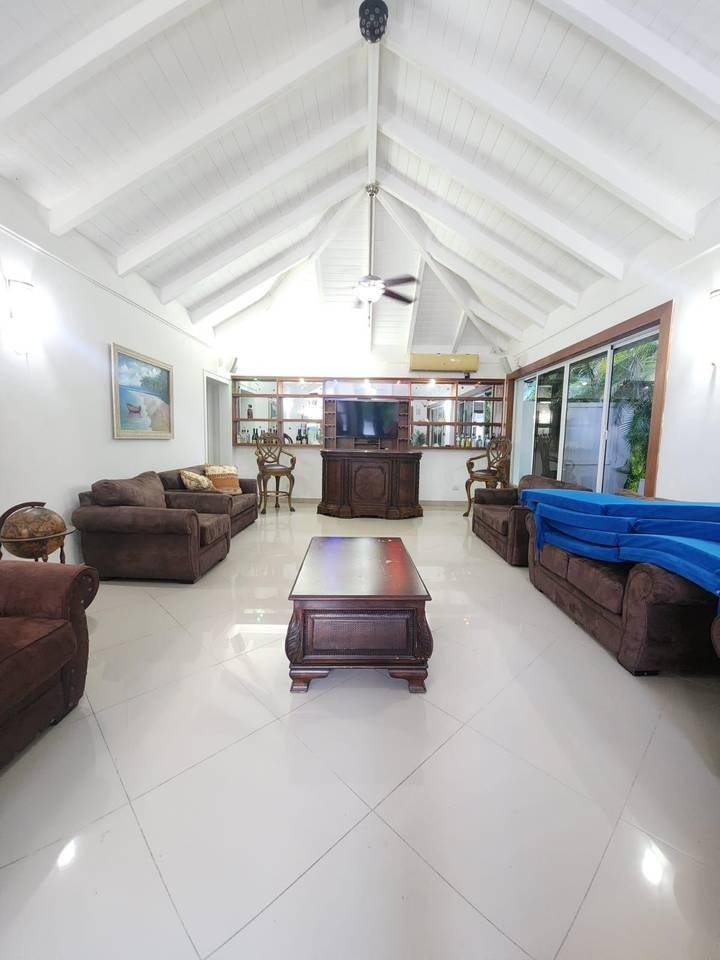 Villas en venta en Juan Dolio, 720 m²