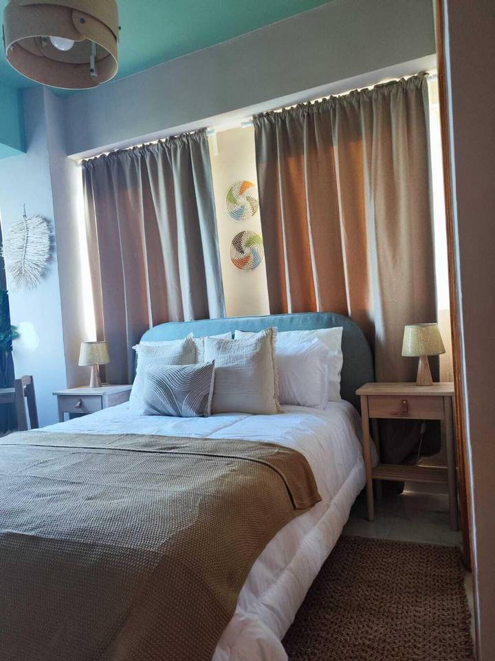 Zona univeristaria, apartamento en alquiler totalmente amueblado, nuevo a estrenar!