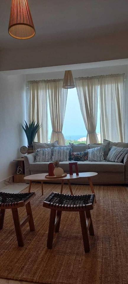Zona univeristaria, apartamento en alquiler totalmente amueblado, nuevo a estrenar!