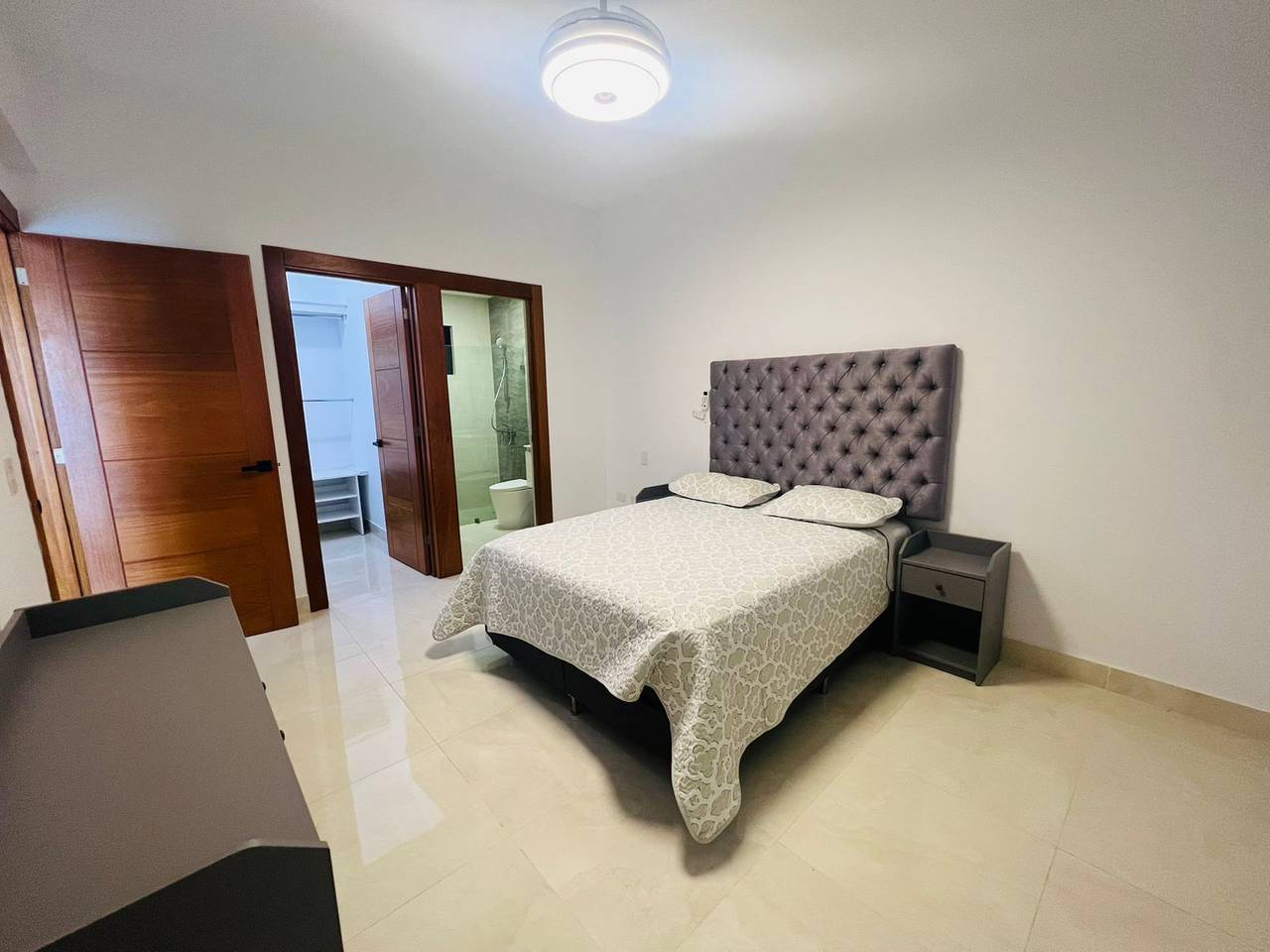 Apartamento Amueblado nuevo para inversion
