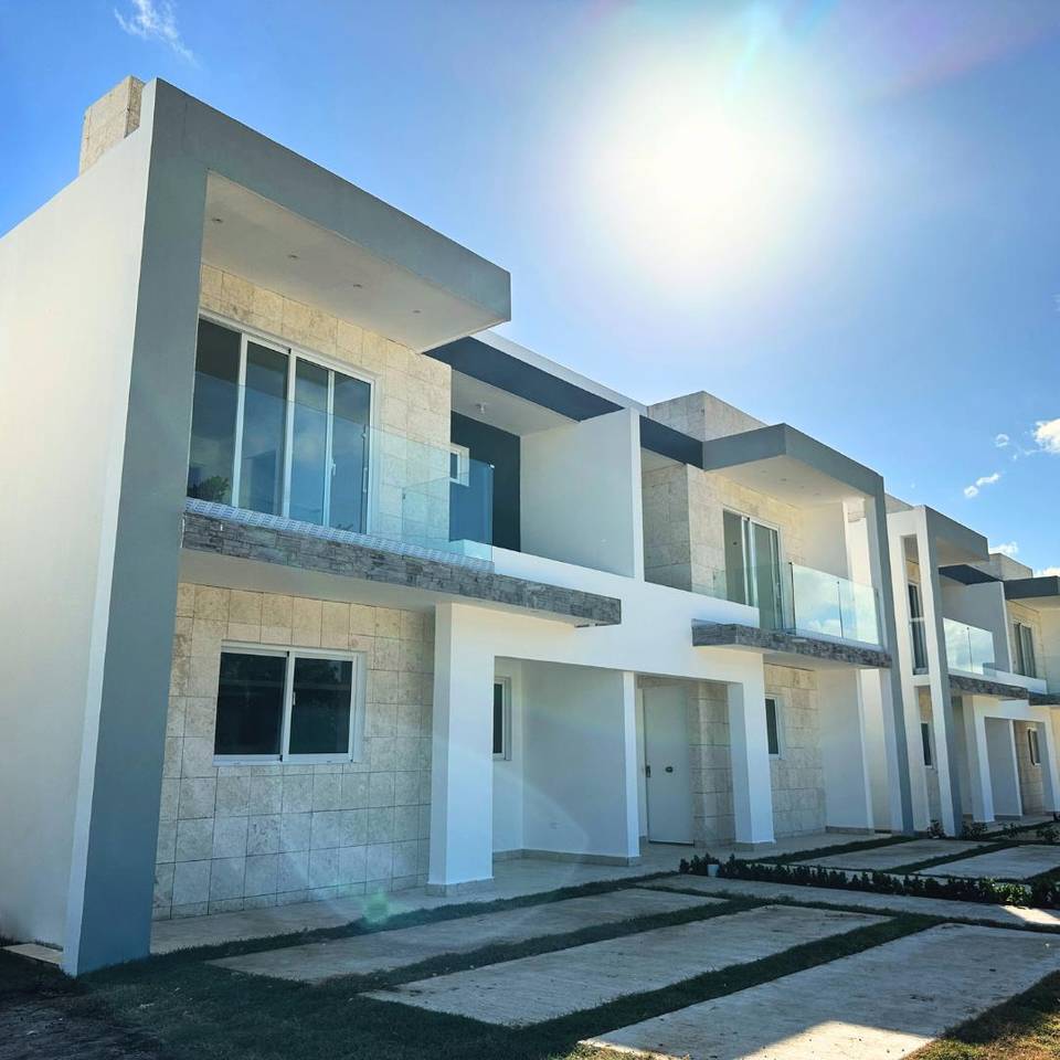 Townhouse en Punta Cana de 3 Habitaciones | Deluxe Turia