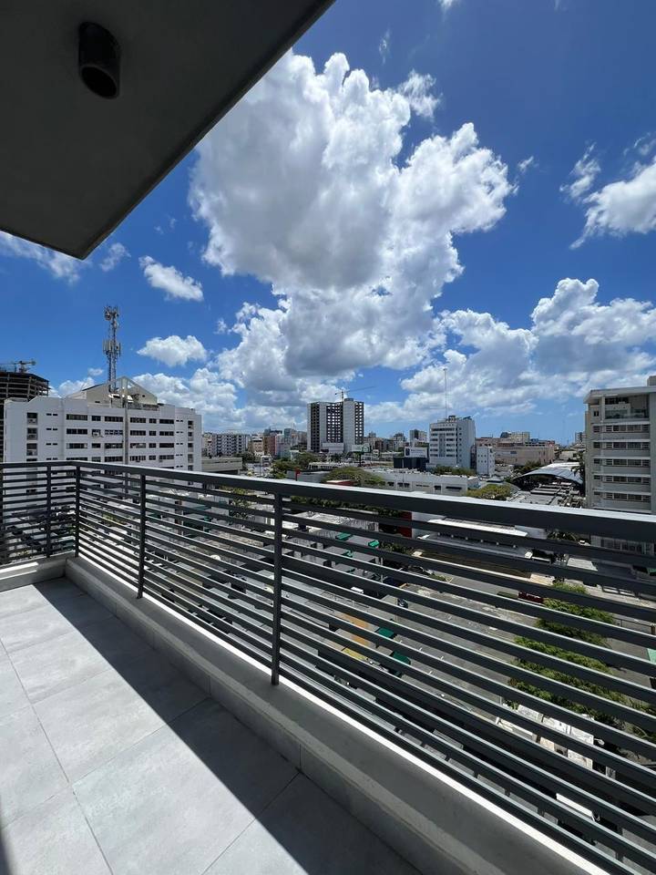 Apartamento Ejecutivo en Alquiler | Piantini LB US$1,150