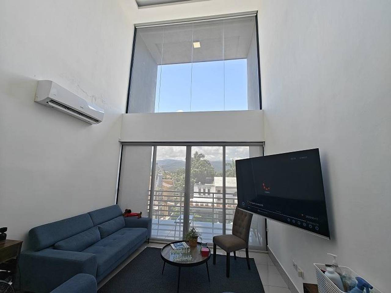 Penthouse de Lujo en La Vega con Terraza Amplia, 3 Baños y Seguridad 24/7 – US$270,000