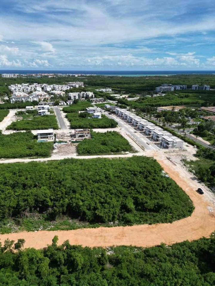 Lot in Ciudad Las Canas - Cap Cana 4