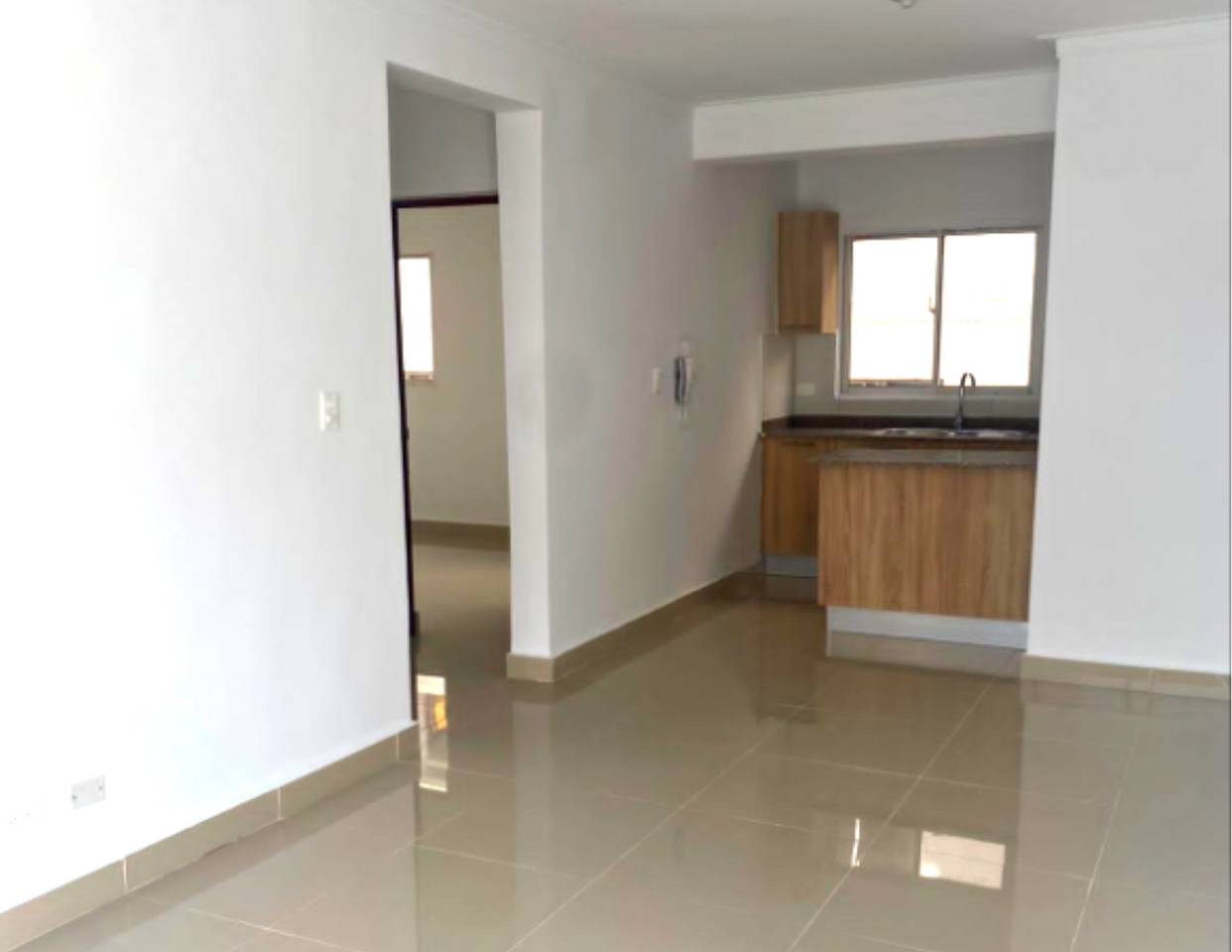 Apartamento 2 Habs. 2B. 1P. Urbanización Monumental, Santo Domingo Oeste.