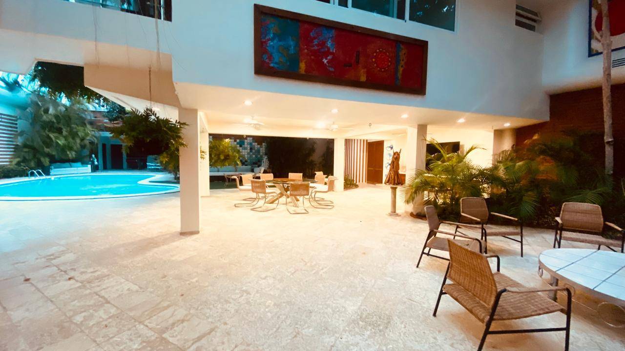 Casas en venta en Santo Domingo D.N., Piantini, 1000 m²