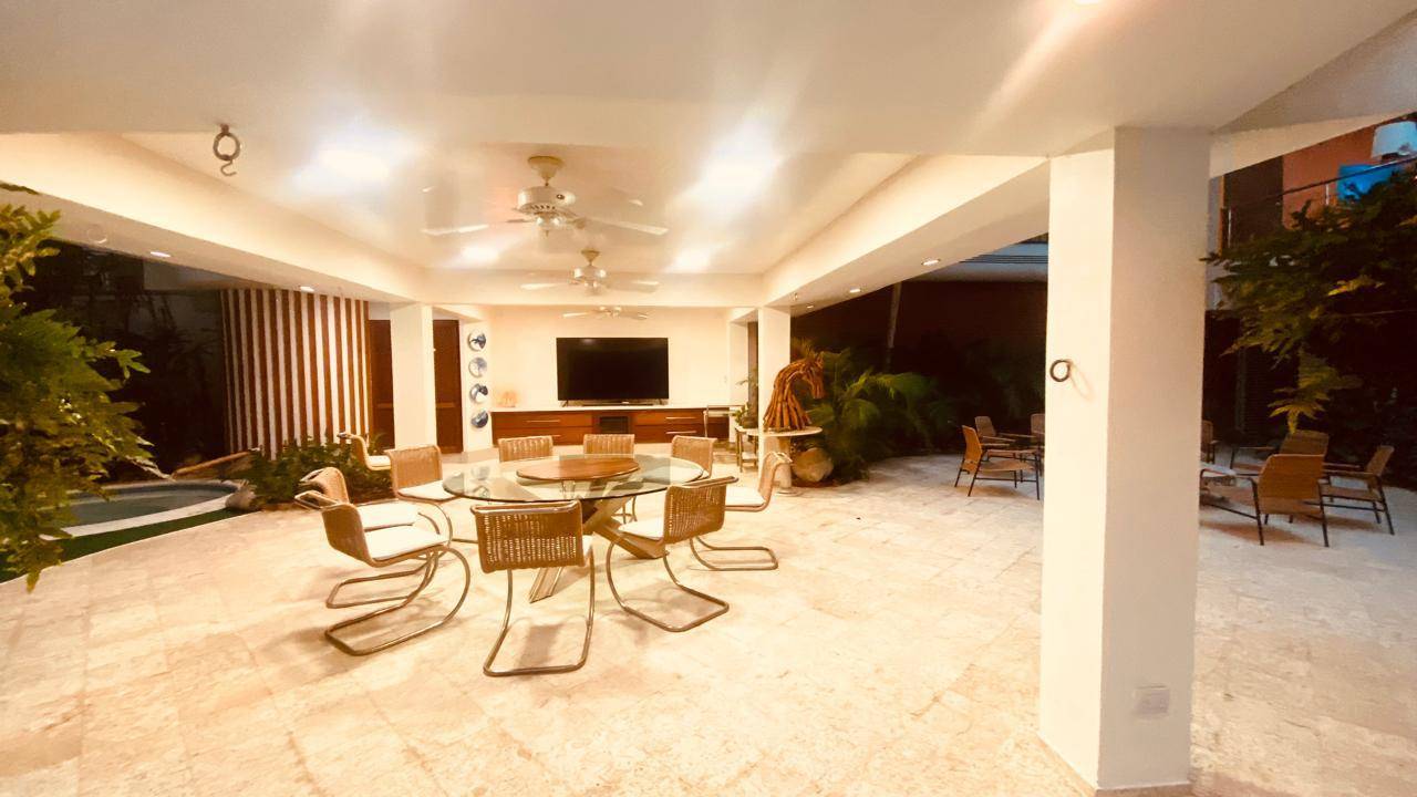 Casas en venta en Santo Domingo D.N., Piantini, 1000 m²