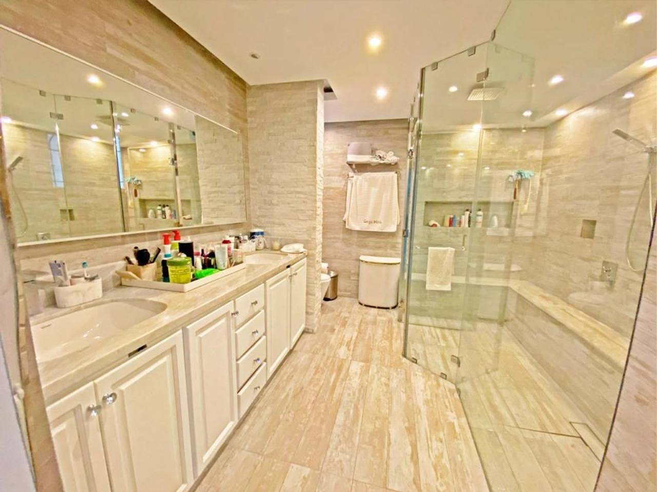 Lujoso penthouse en venta en Bella Vista Sur