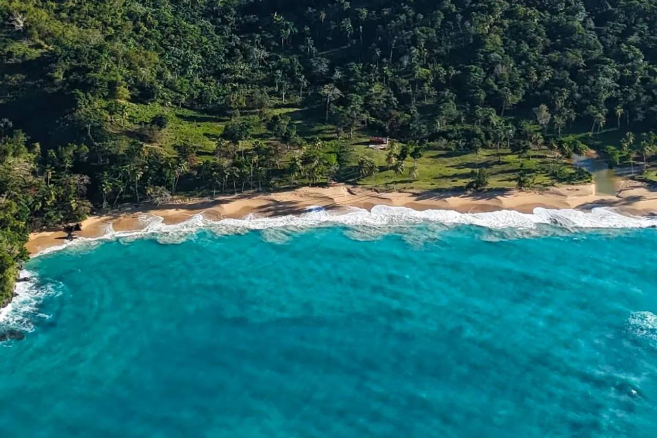 Terrenos para Villas con Vista al Mar en Samaná