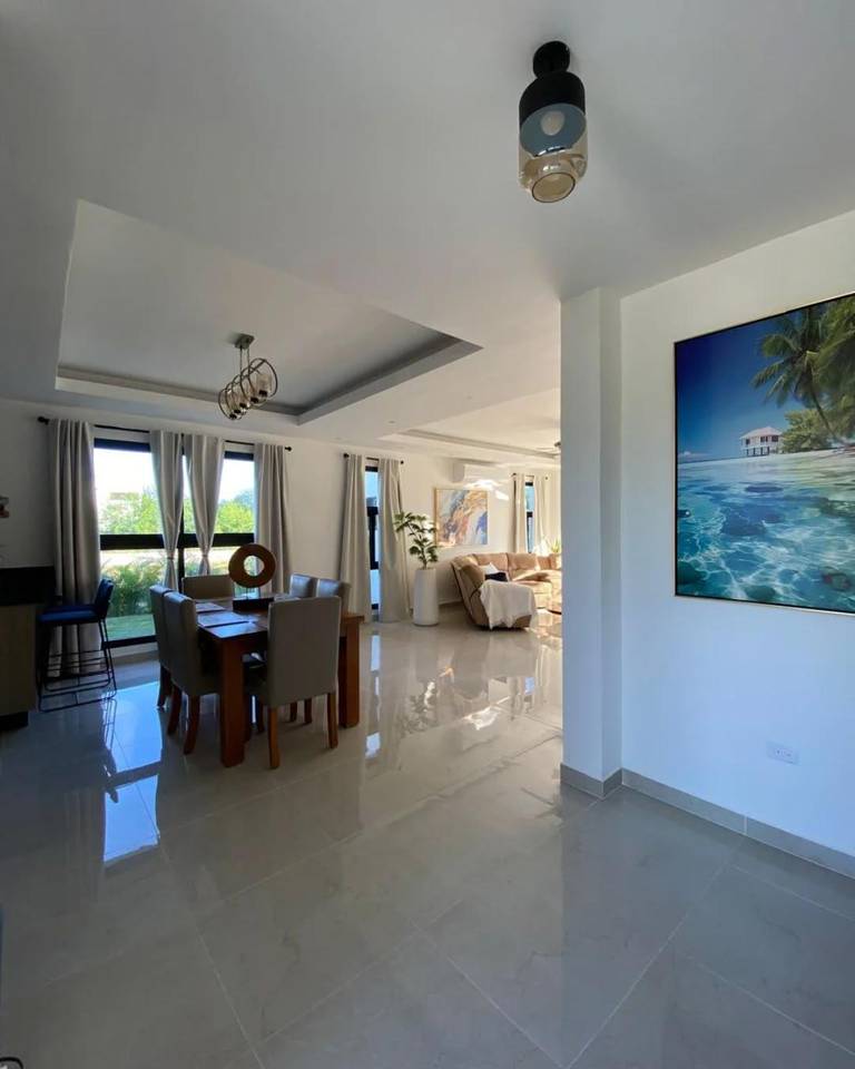 Venta villa amueblada con 4 habitaciones en Playa Nueva Romana
