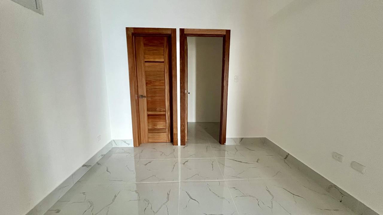 Apartments for Sale in Bella Vista, Santo Domingo. 2 Bedrooms 5