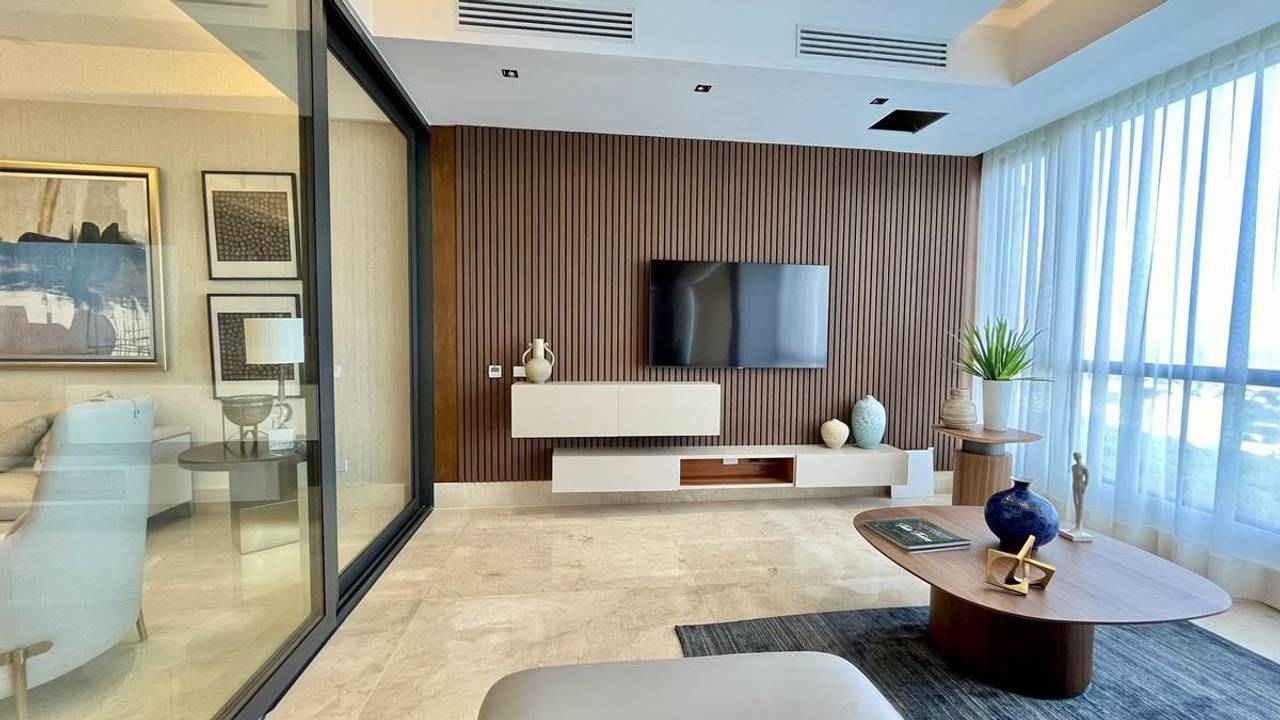 Apartments for Sale on Av. Anacaona, Bella Vista, Santo Domingo, 3 Bedrooms 4