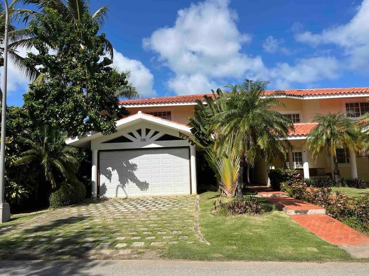 Villas en venta en Bávaro, 392 m²