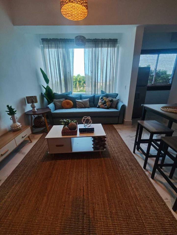 Zona Universitaria, Apartamento en alquiler totalmente amueblado de 1 habitacion.