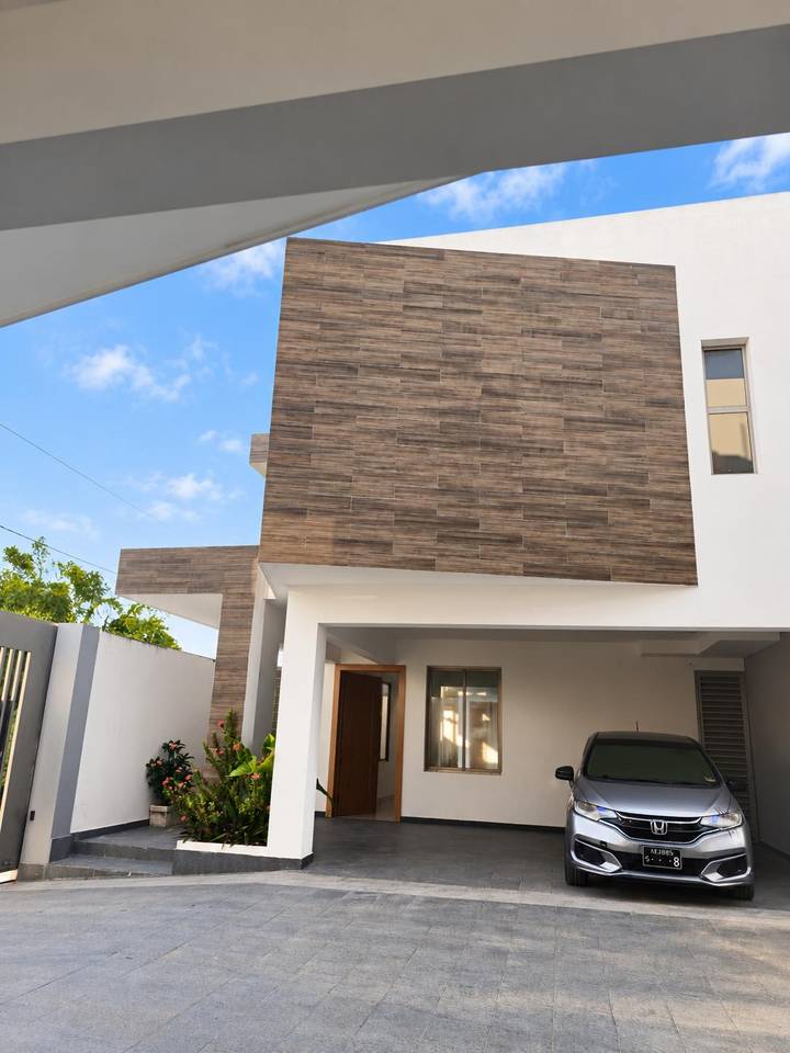 Casas à vendre à Santo Domingo Este, 350 m²