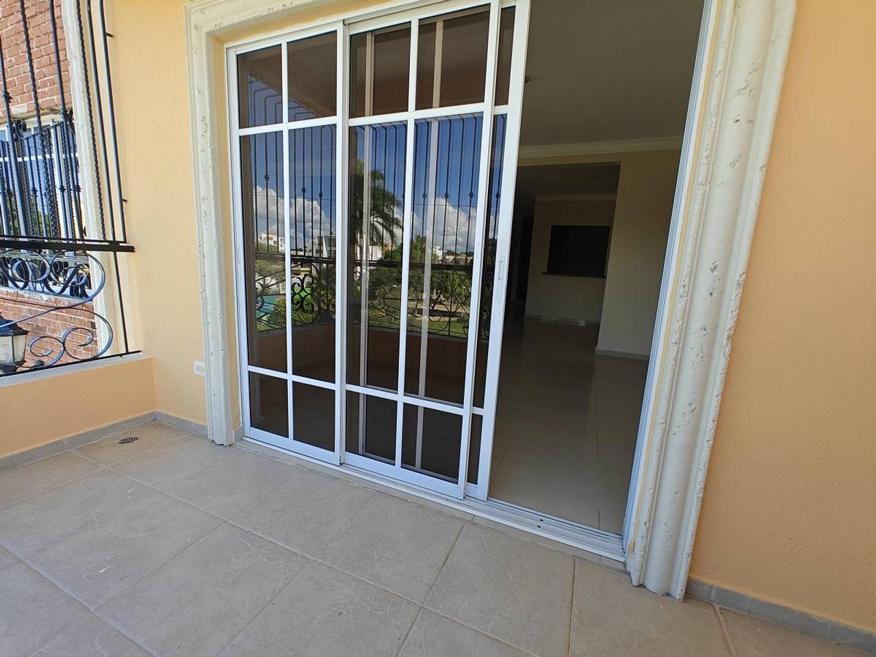 Penthouse en venta en Santiago RD con terraza y 3 habs