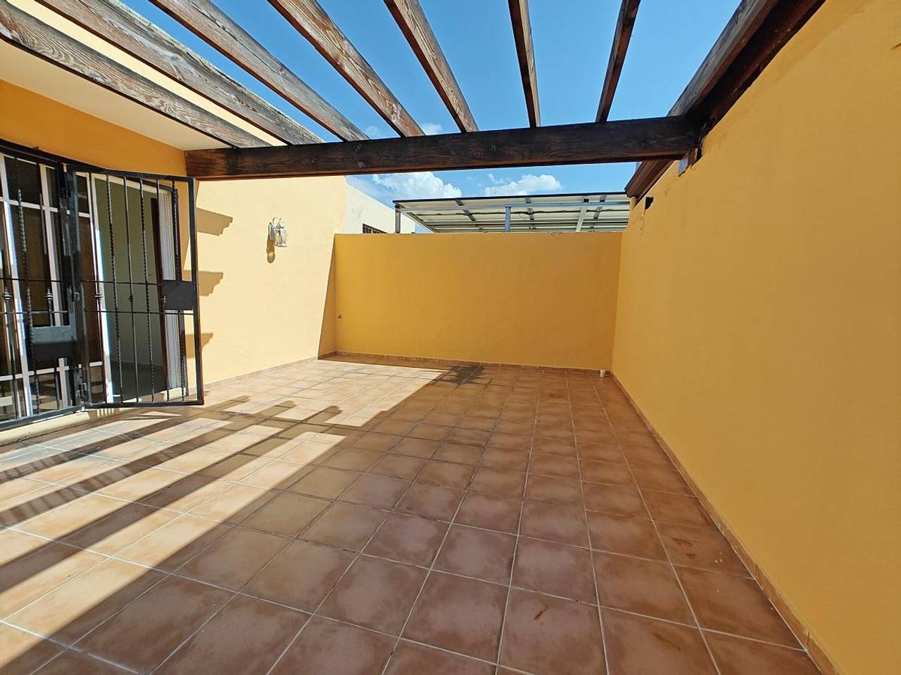 Penthouse en venta en Santiago RD con terraza y 3 habs