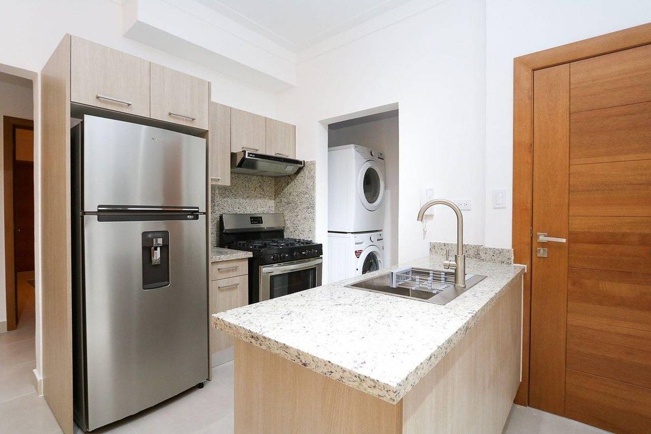 Alquilo Apartamento en Naco