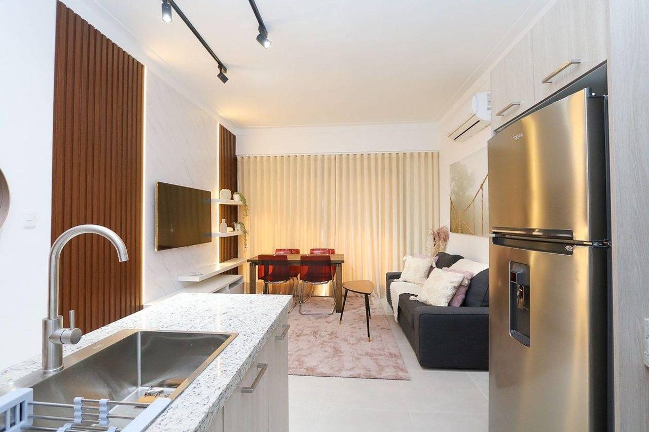 Alquilo Apartamento en Naco